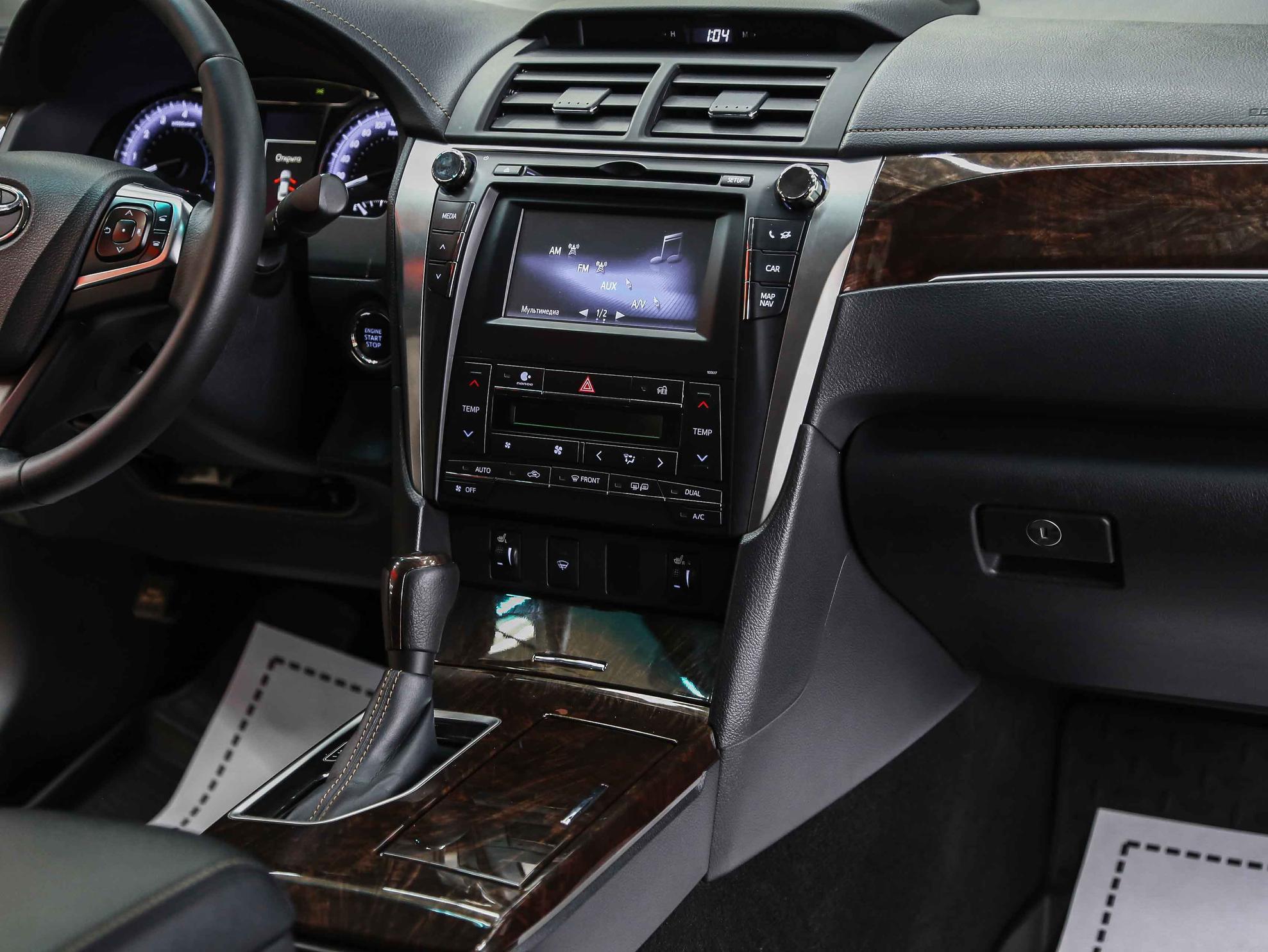 Toyota Camry 2016, белый, ДЦ Орехово