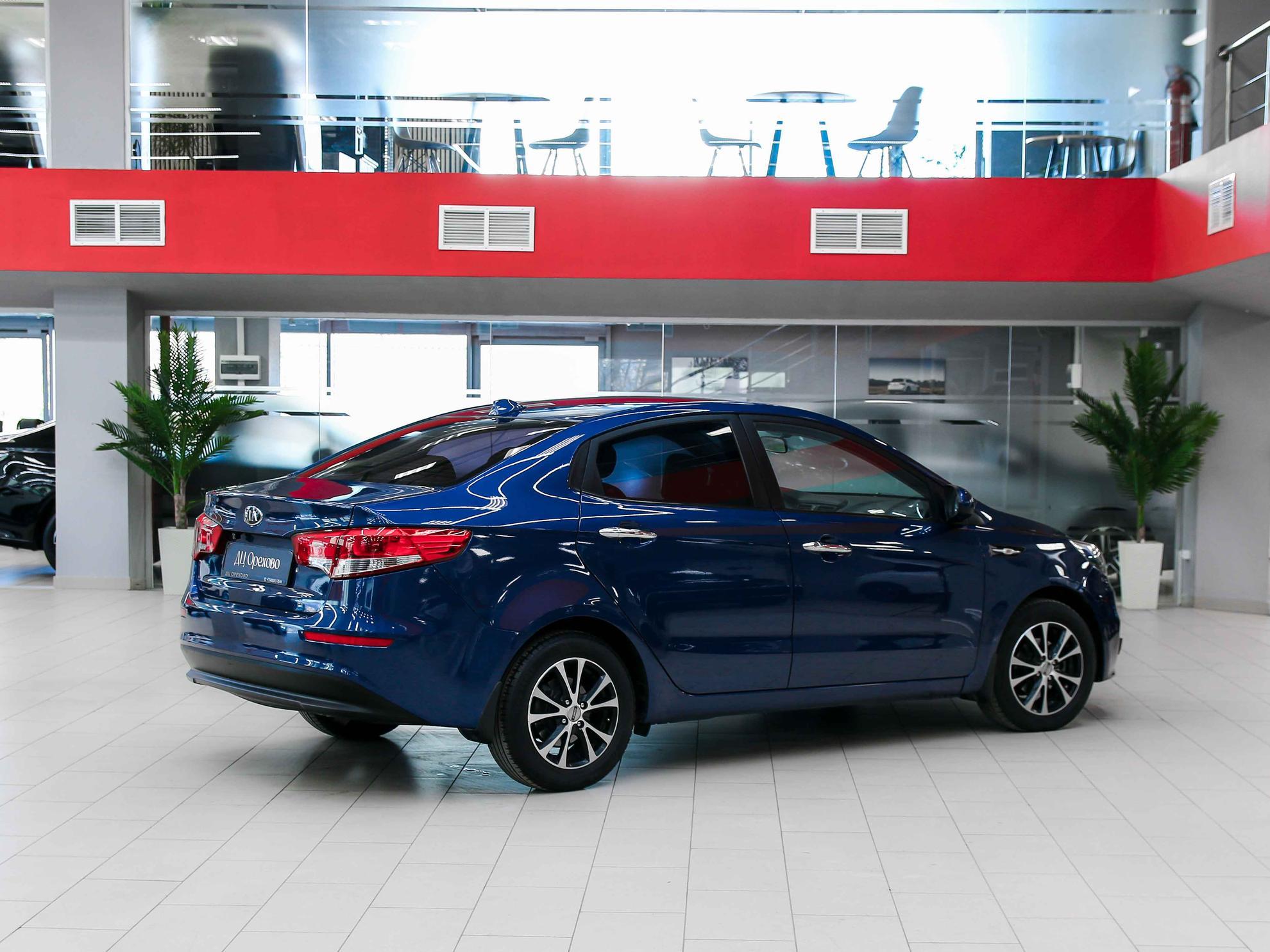 Kia Rio 2016, синий, ДЦ Орехово