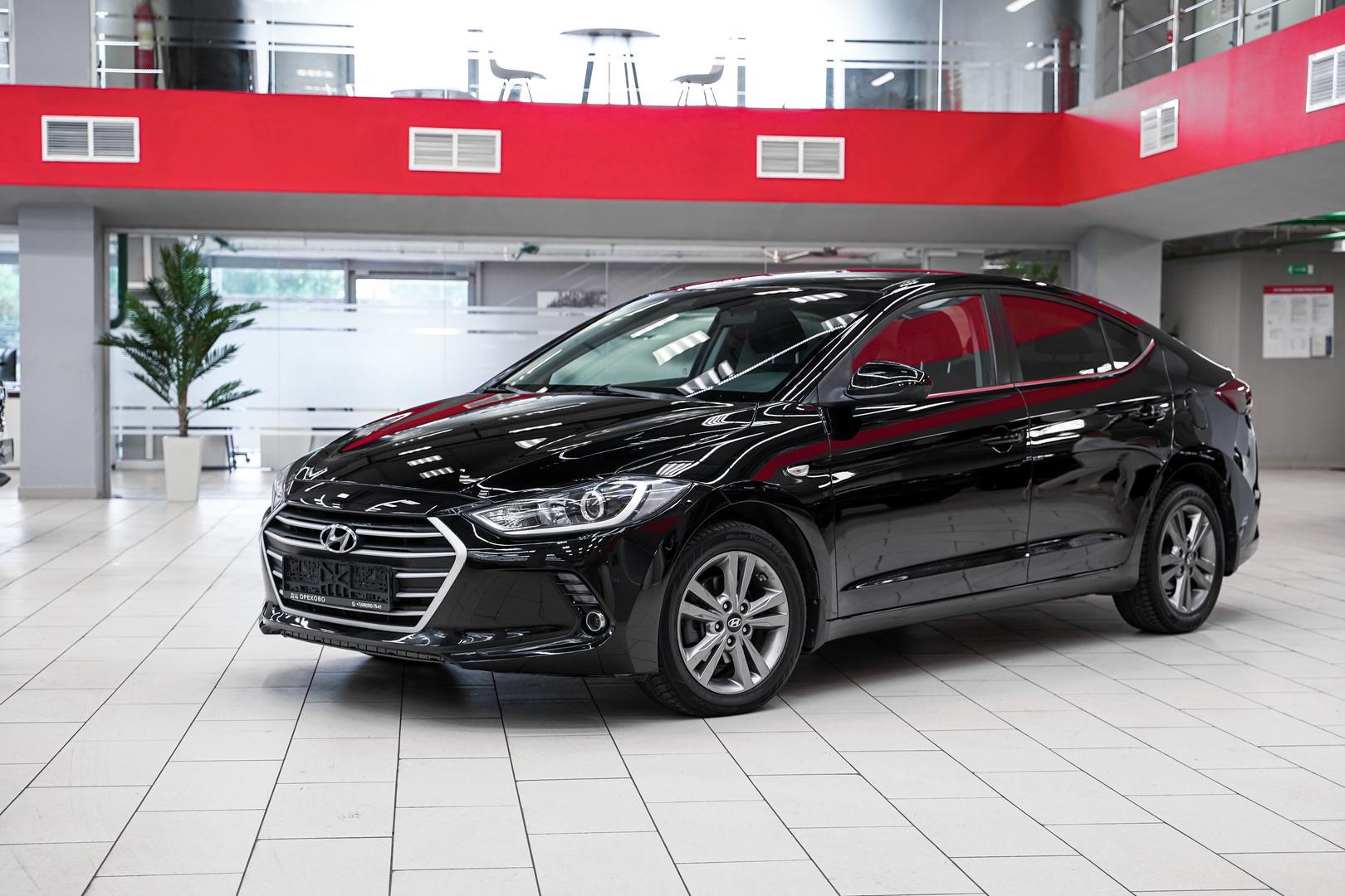 Hyundai Elantra 2018, черный, ДЦ Орехово