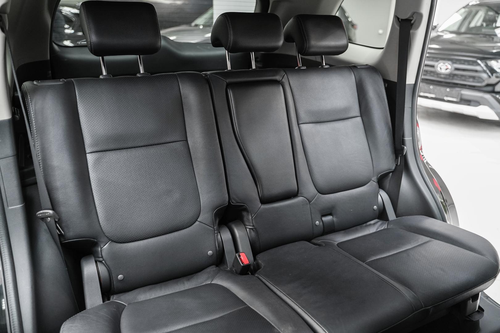 Mitsubishi Outlander 2015, черный, ДЦ Орехово