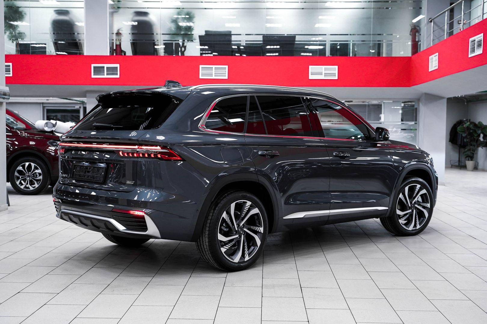 Geely Monjaro 2024, серый, ДЦ Орехово