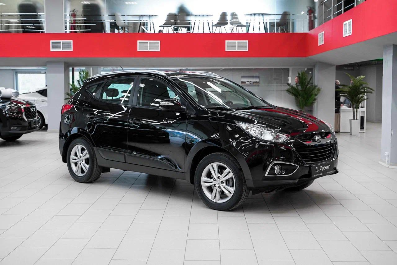 Hyundai ix35 2012, черный, ДЦ Орехово