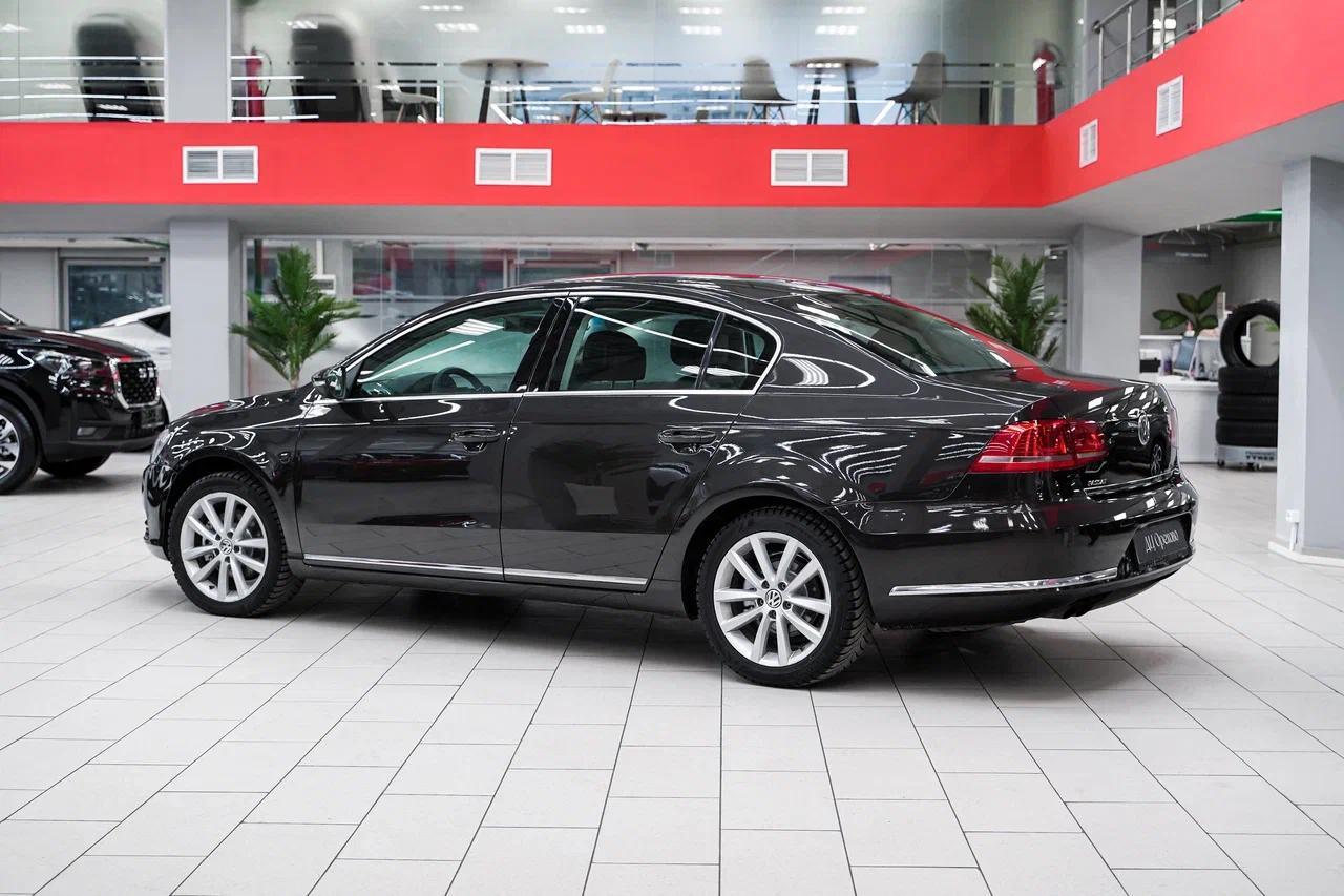 Volkswagen Passat 2013, коричневый, ДЦ Орехово