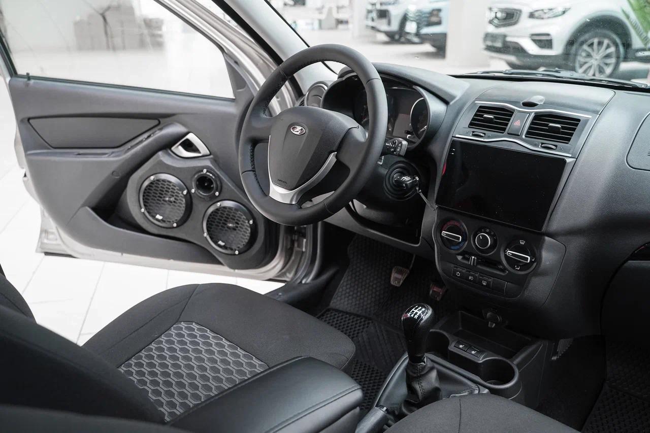 LADA (ВАЗ) Granta 2021, серебряный, ДЦ Орехово