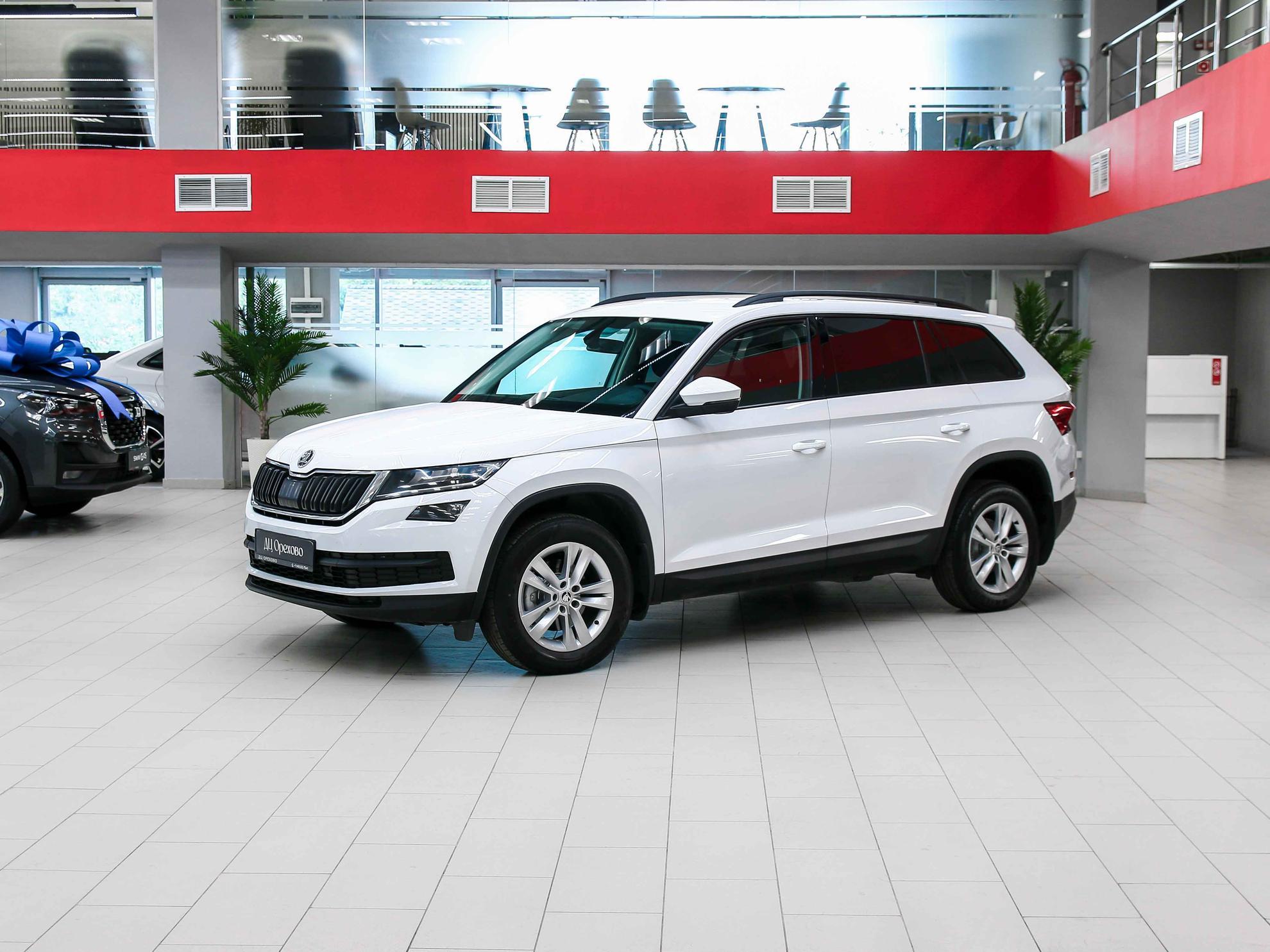 Skoda Kodiaq 2020, белый, ДЦ Орехово