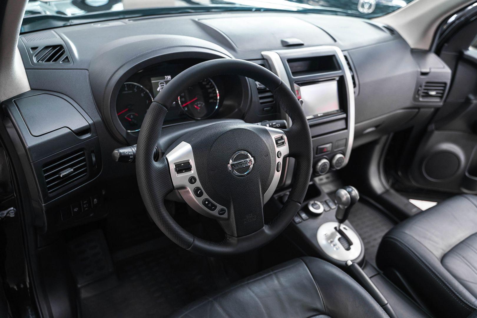 Nissan X-Trail 2012, черный, ДЦ Орехово