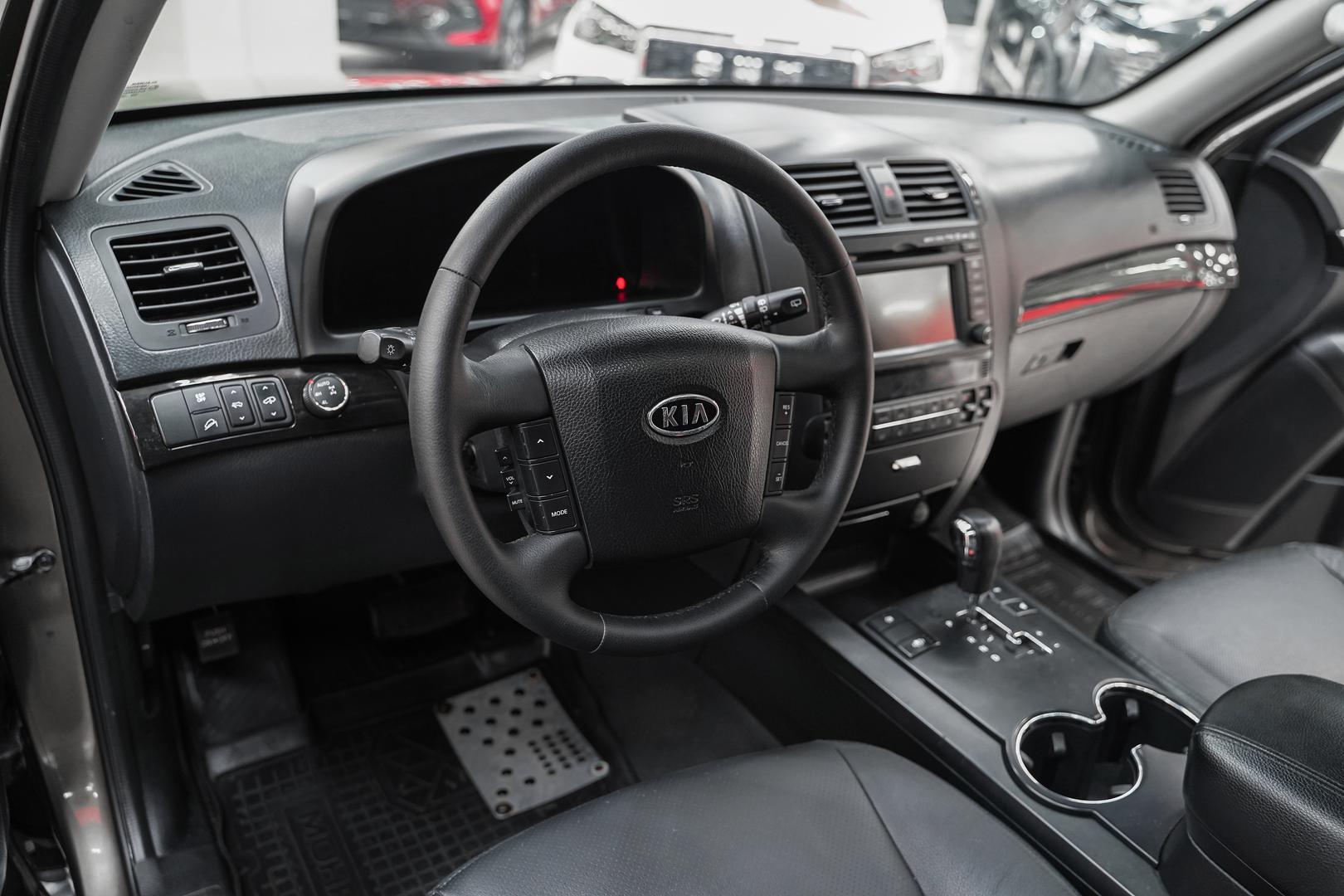 Kia Mohave 2010, бежевый, ДЦ Орехово