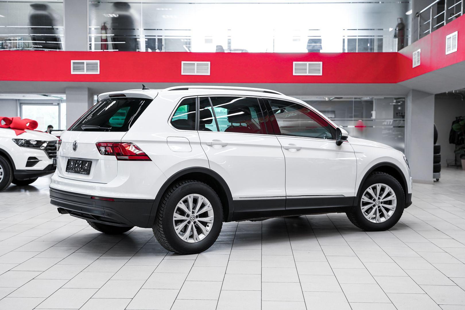Volkswagen Tiguan 2018, белый, ДЦ Орехово
