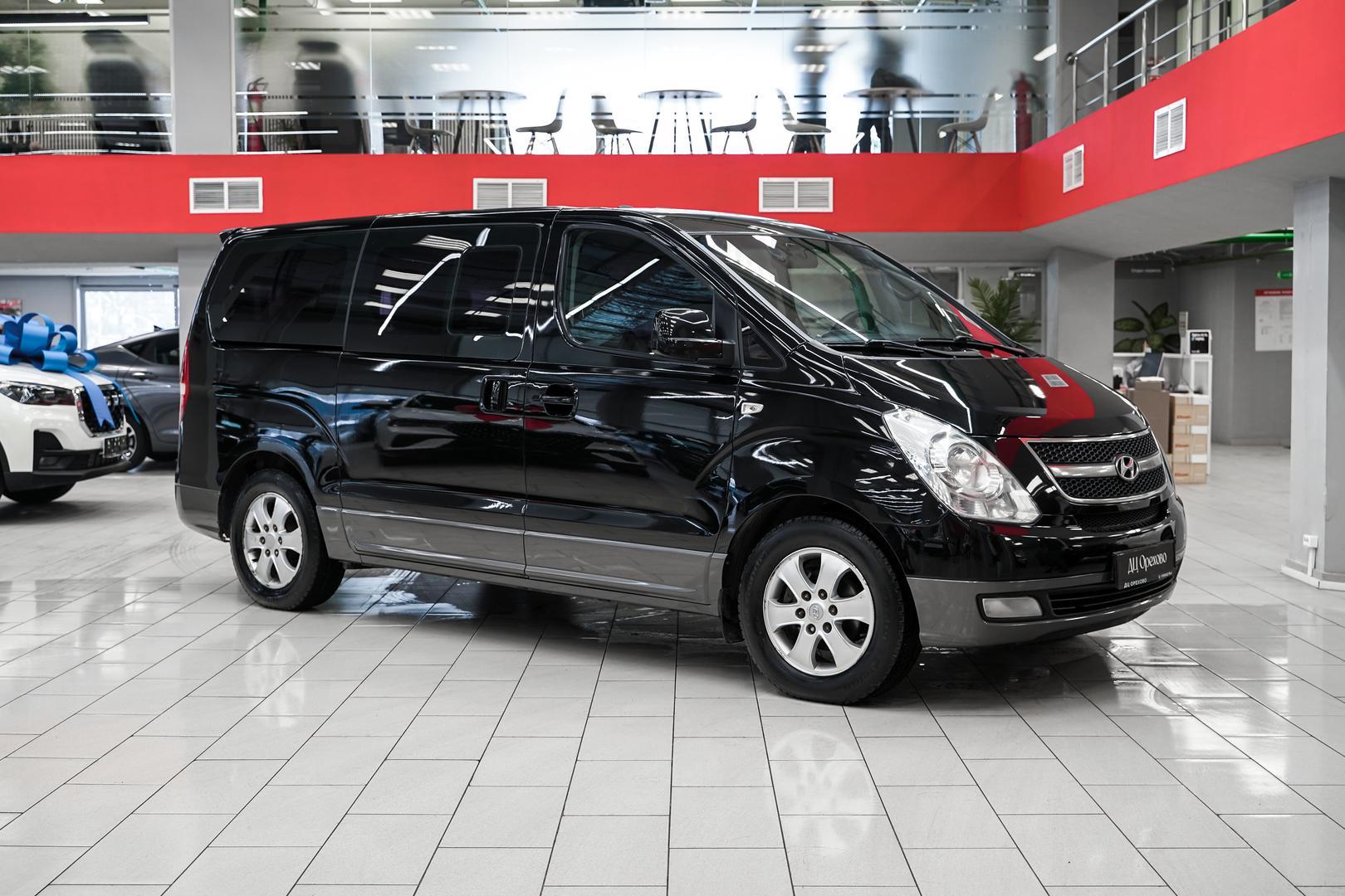 Hyundai Grand Starex 2012, черный, ДЦ Орехово
