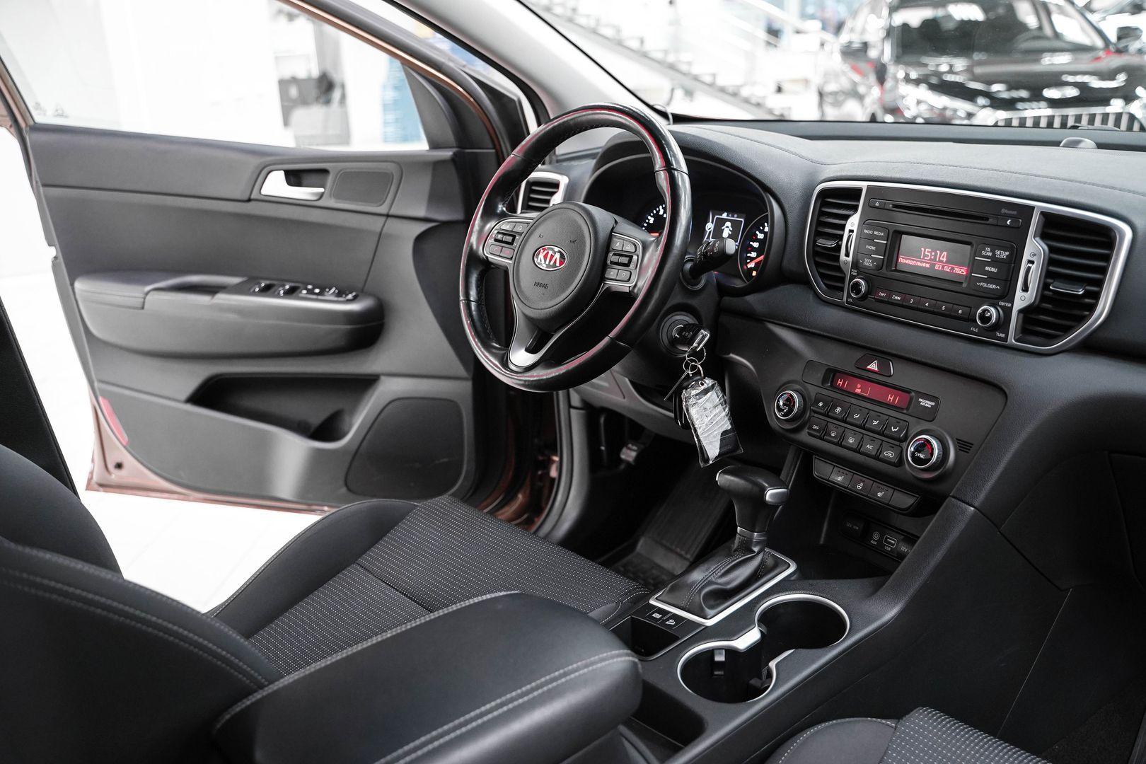 Kia Sportage 2017, коричневый, ДЦ Орехово