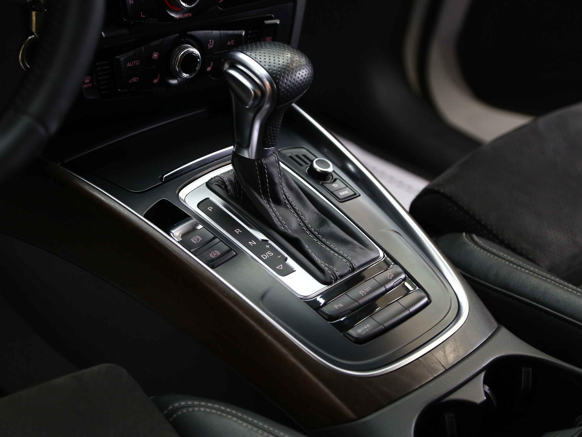 Audi Q5 2014, белый, ДЦ Орехово