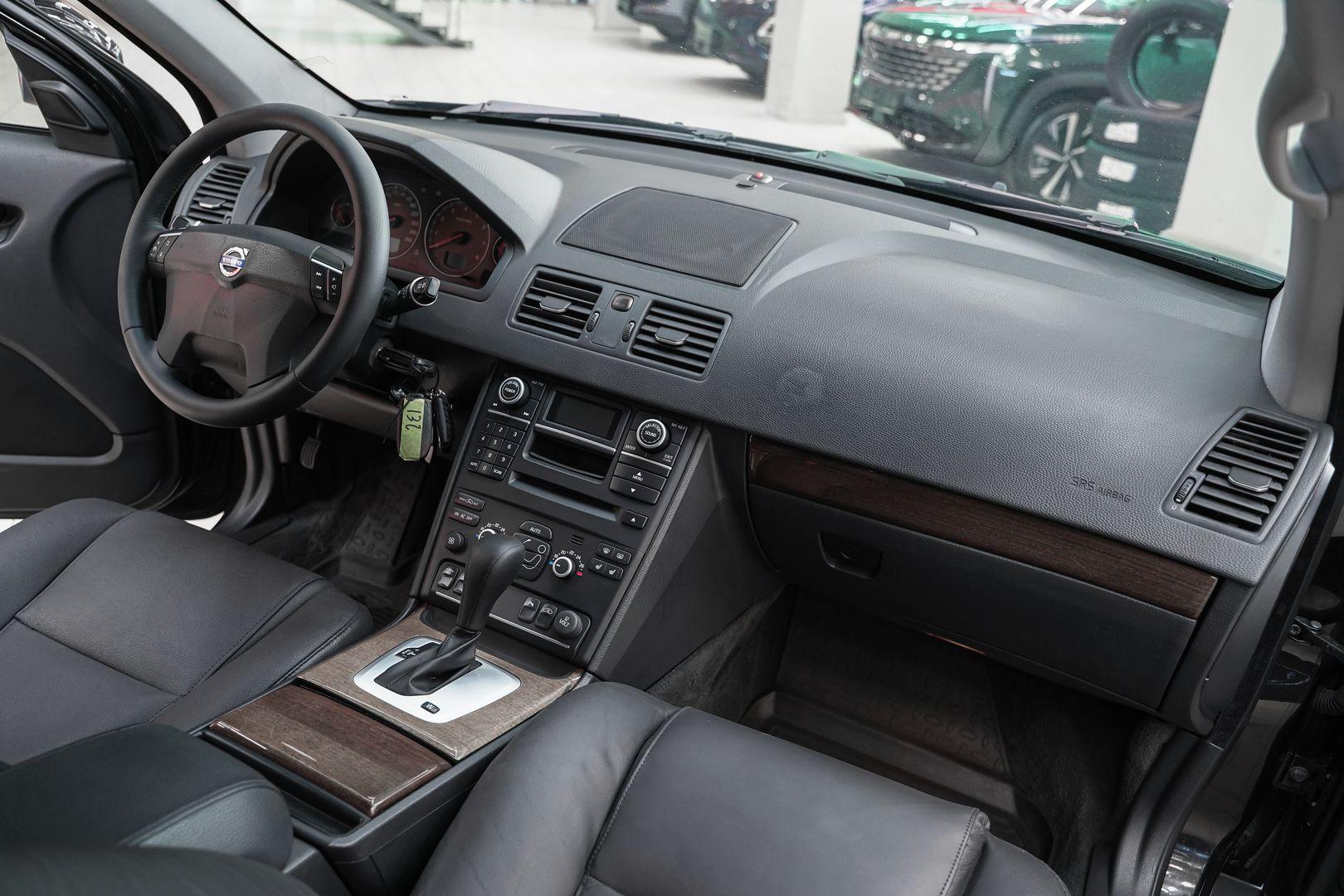 Volvo XC90 2010, черный, ДЦ Орехово