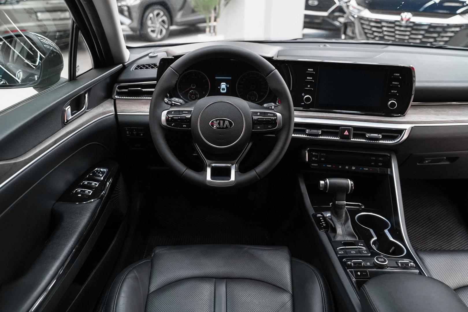 Kia K5 2020, синий, ДЦ Орехово