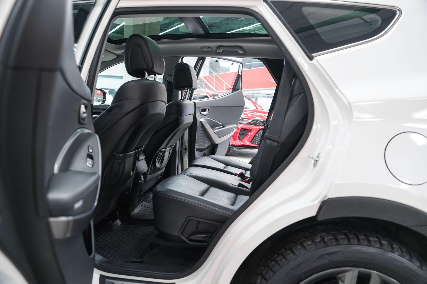 Hyundai Santa Fe 2013, белый, ДЦ Орехово