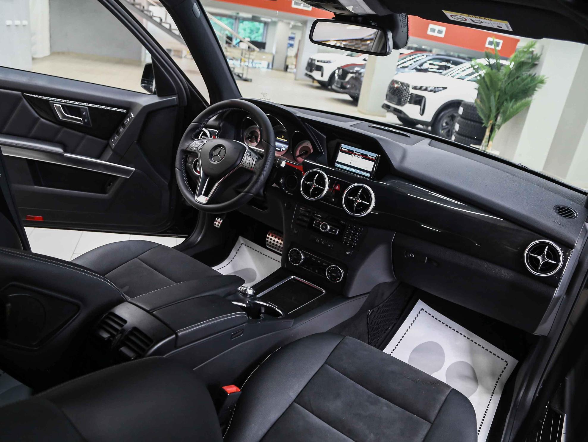 Mercedes-Benz GLK-Класс 2013, черный, ДЦ Орехово