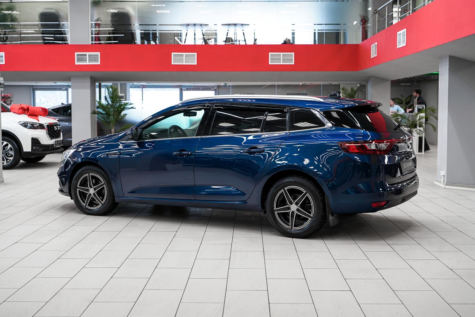Renault Megane 2018, синий, ДЦ Орехово