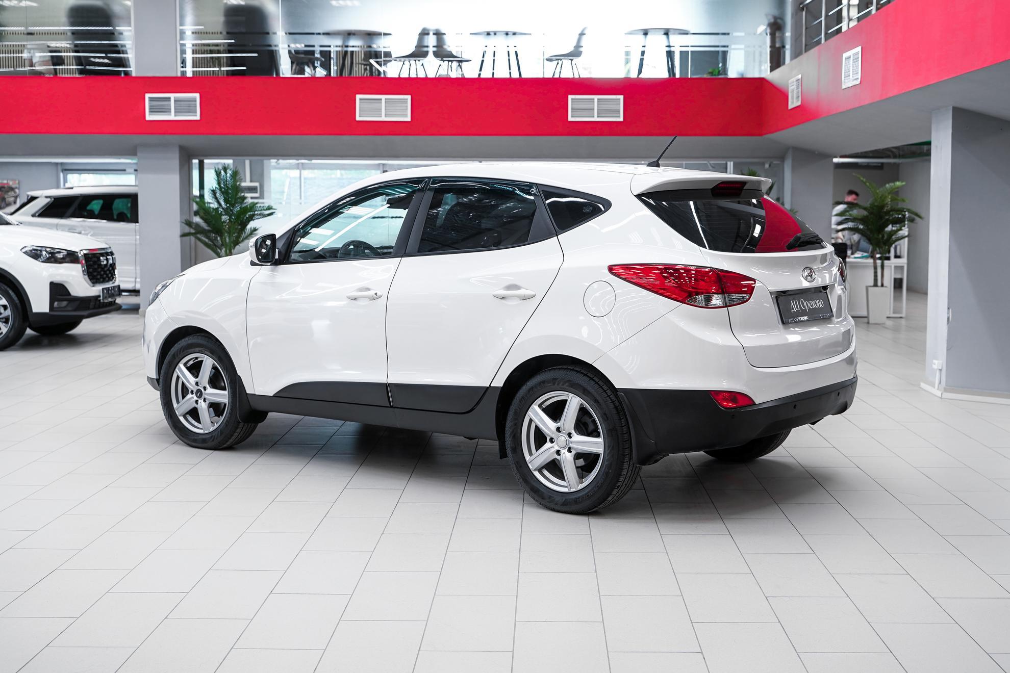 Hyundai ix35 2014, белый, ДЦ Орехово