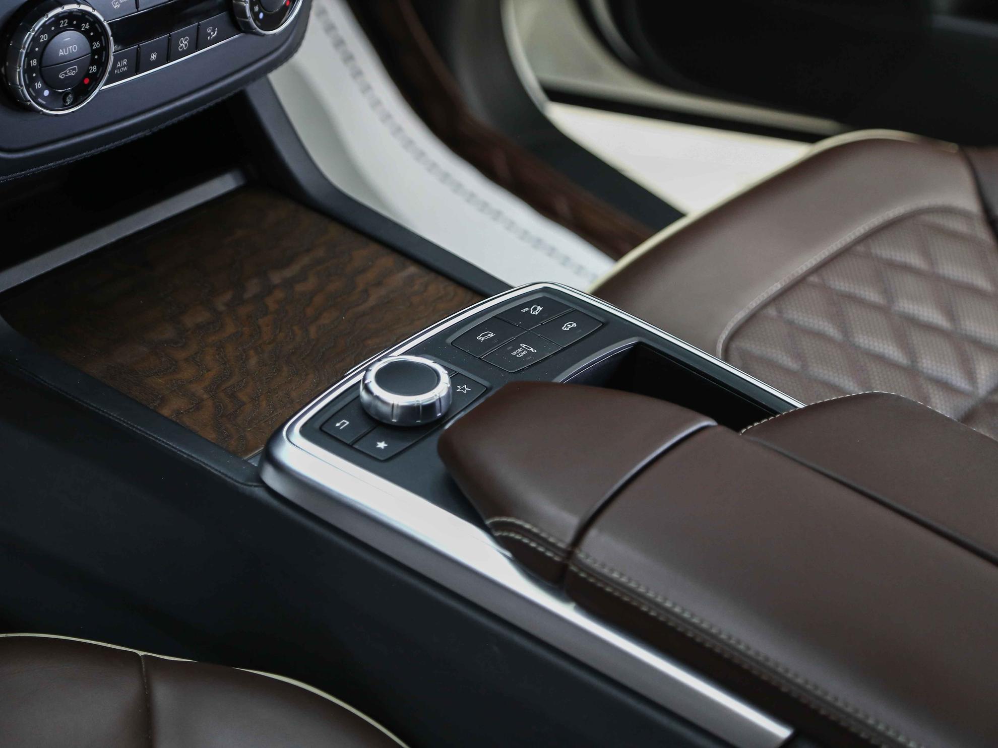 Mercedes-Benz GL-Класс 2014, белый, ДЦ Орехово
