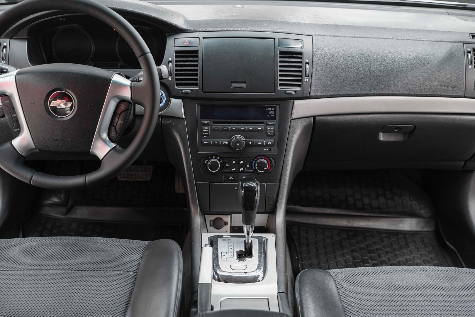 Chevrolet Epica 2012, серебряный, ДЦ Орехово