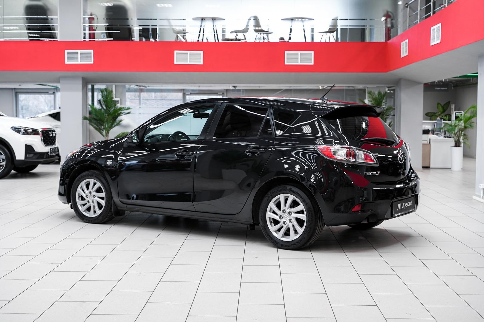 Mazda 3 2012, черный, ДЦ Орехово
