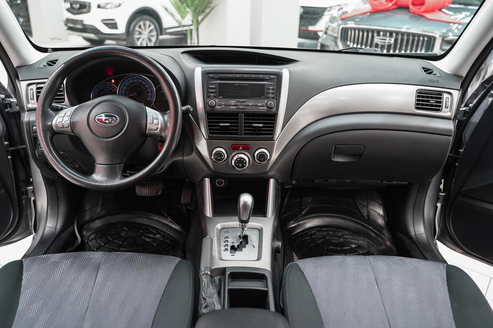 Subaru Forester 2008, серебряный, ДЦ Орехово