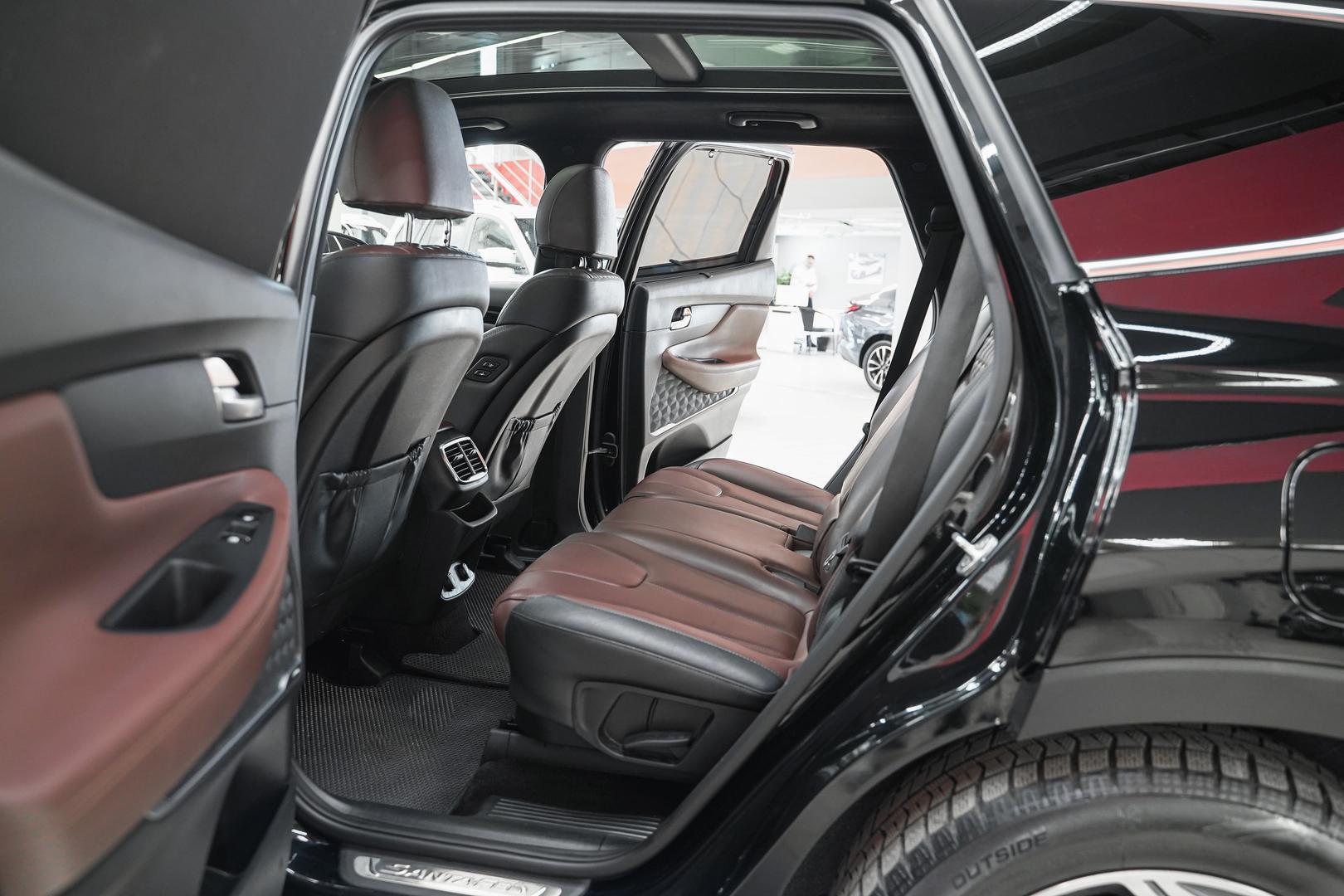 Hyundai Santa Fe 2019, черный, ДЦ Орехово