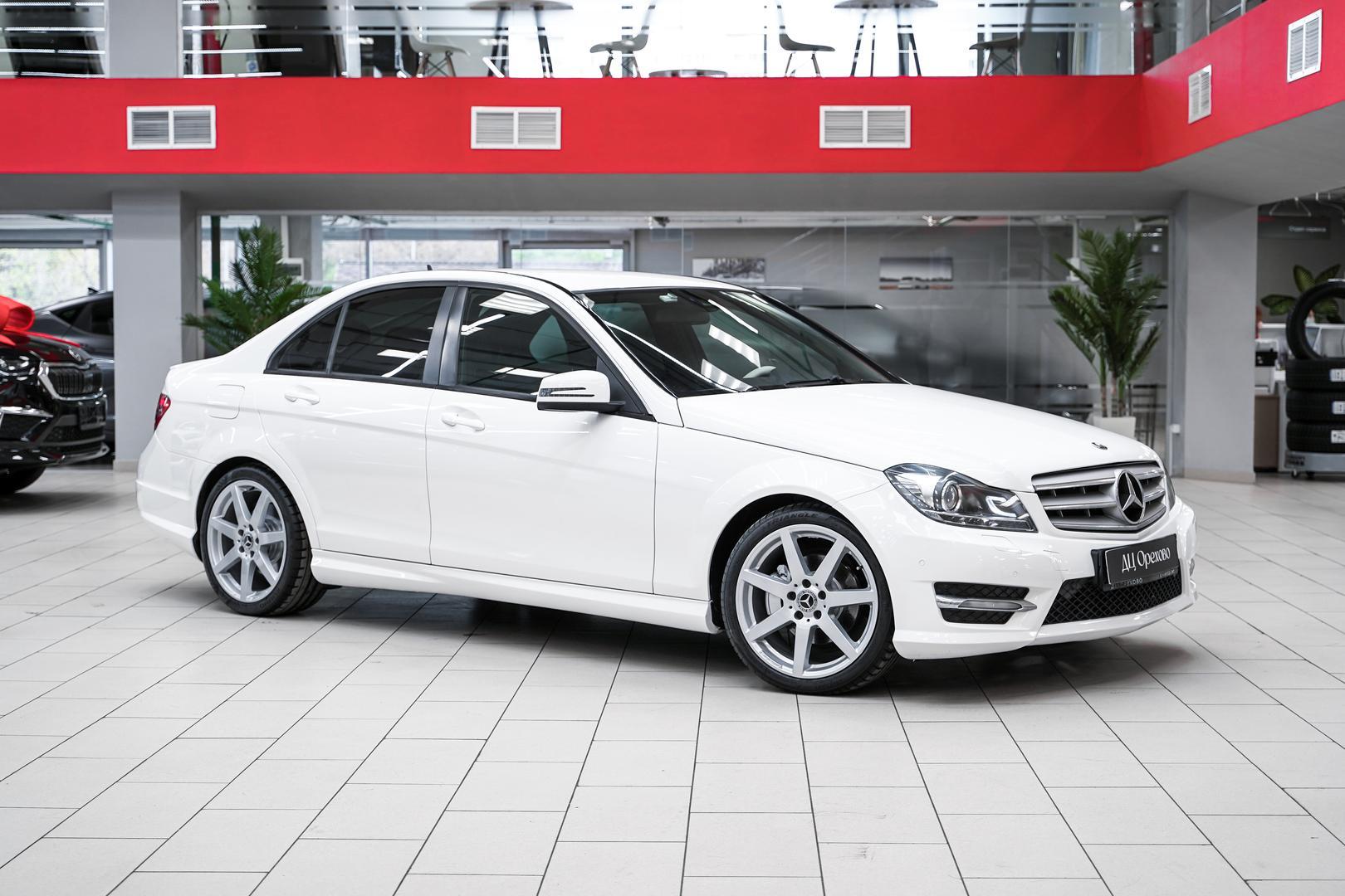 Mercedes-Benz C-Класс 2012, белый, ДЦ Орехово