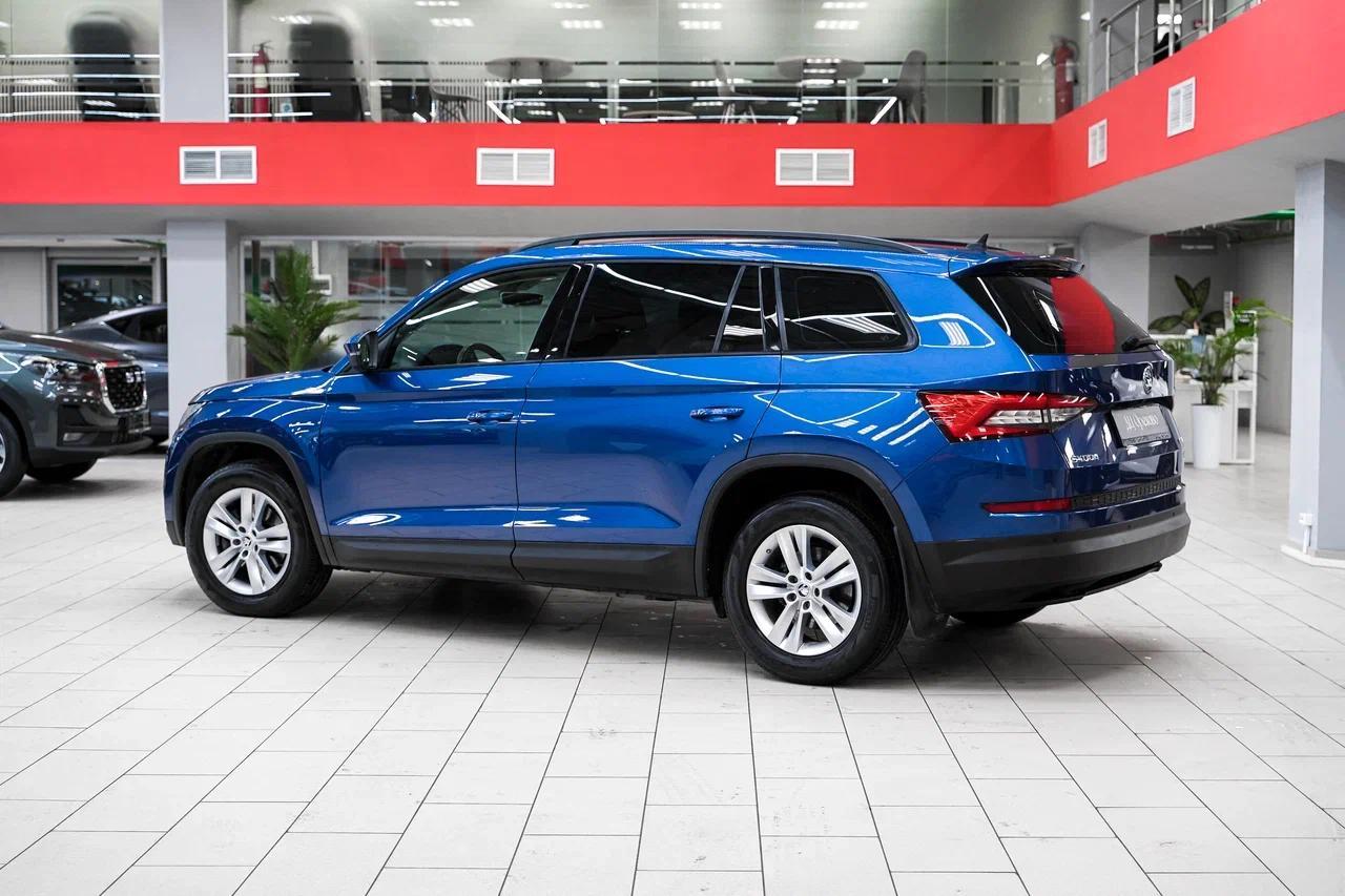 Skoda Kodiaq 2018, синий, ДЦ Орехово