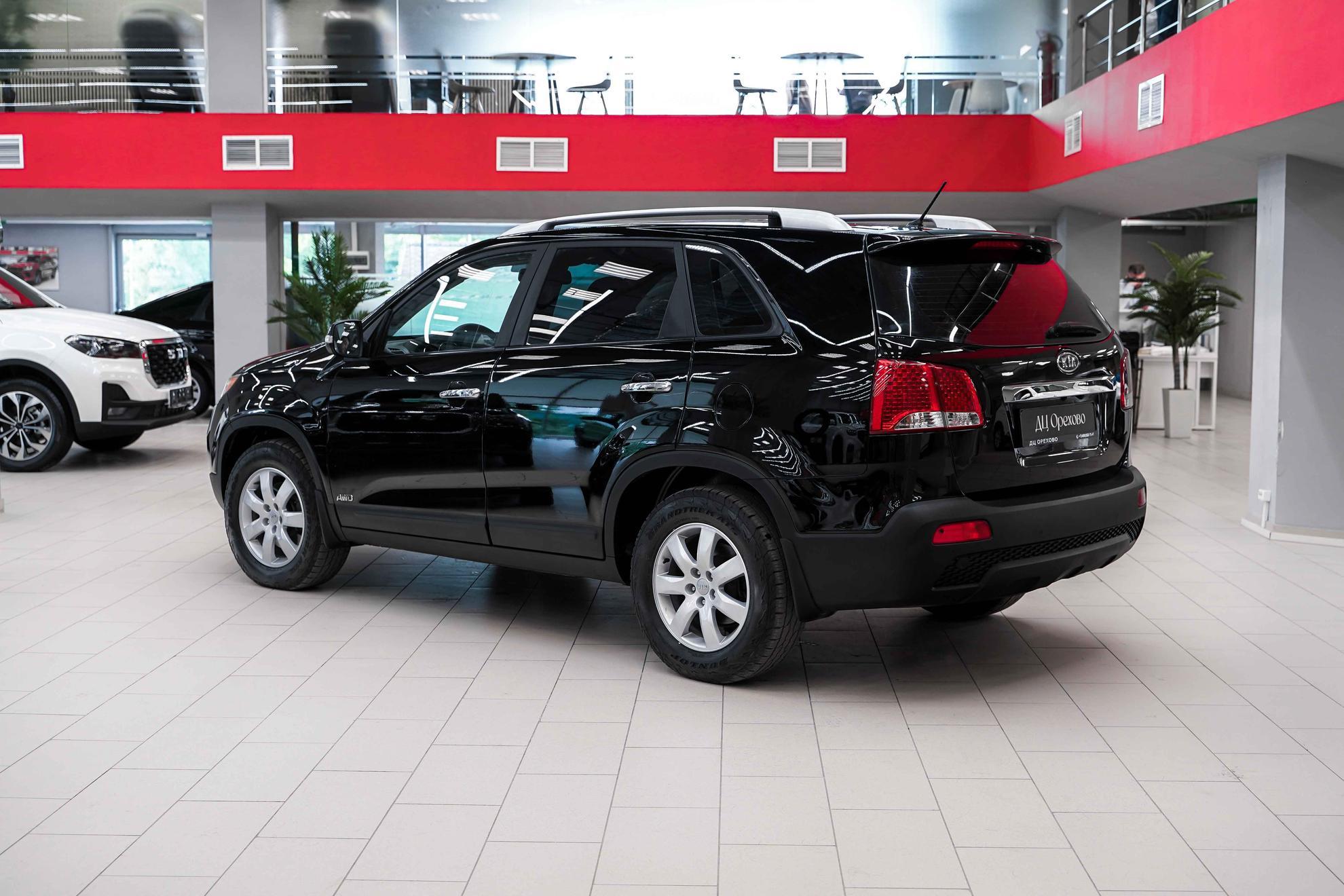 Kia Sorento 2012, черный, ДЦ Орехово