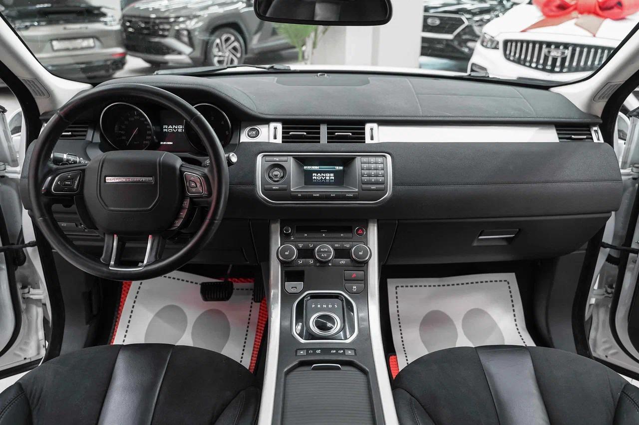 Land Rover Range Rover Evoque 2012, белый, ДЦ Орехово