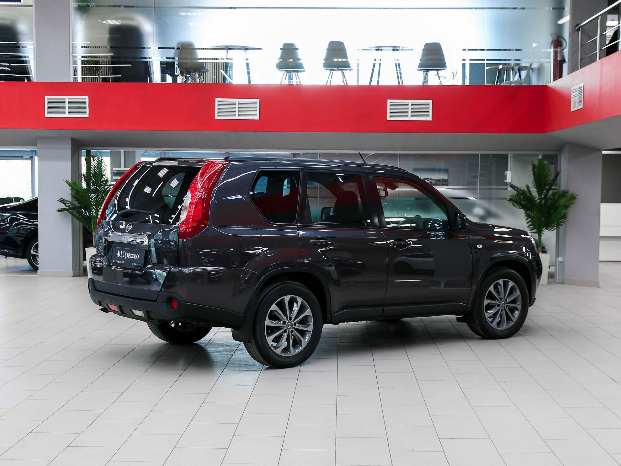 Nissan X-Trail 2011, серый, ДЦ Орехово