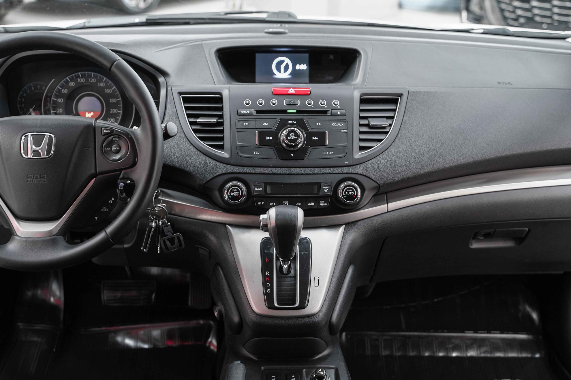 Honda CR-V 2013, белый, ДЦ Орехово