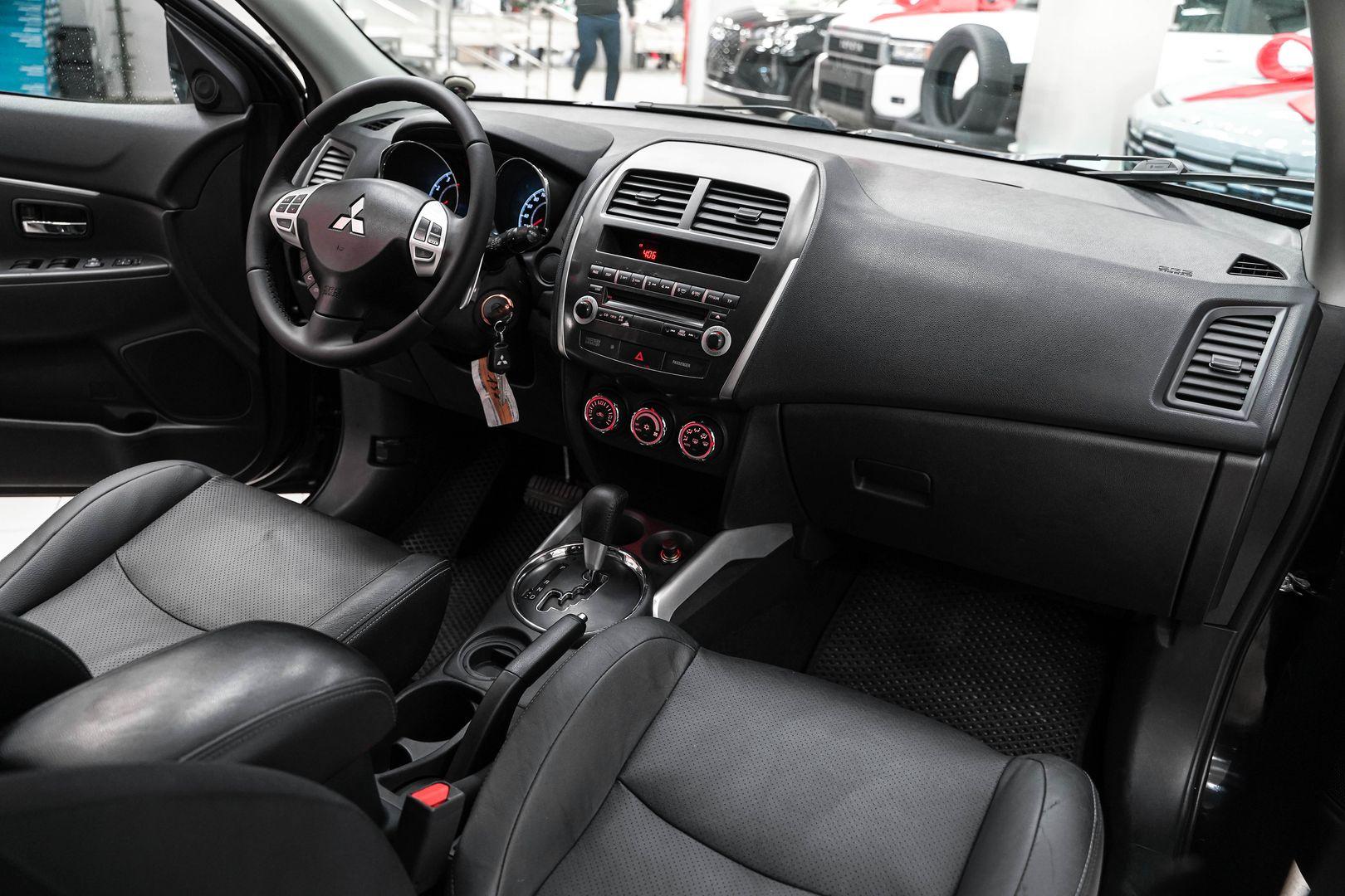 Mitsubishi ASX 2011, черный, ДЦ Орехово