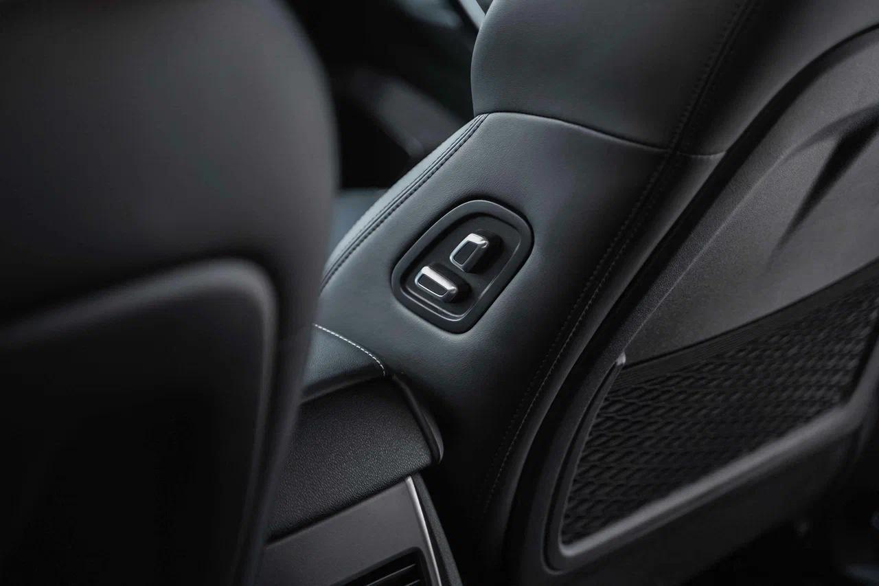 Geely Atlas 2021, черный, ДЦ Орехово