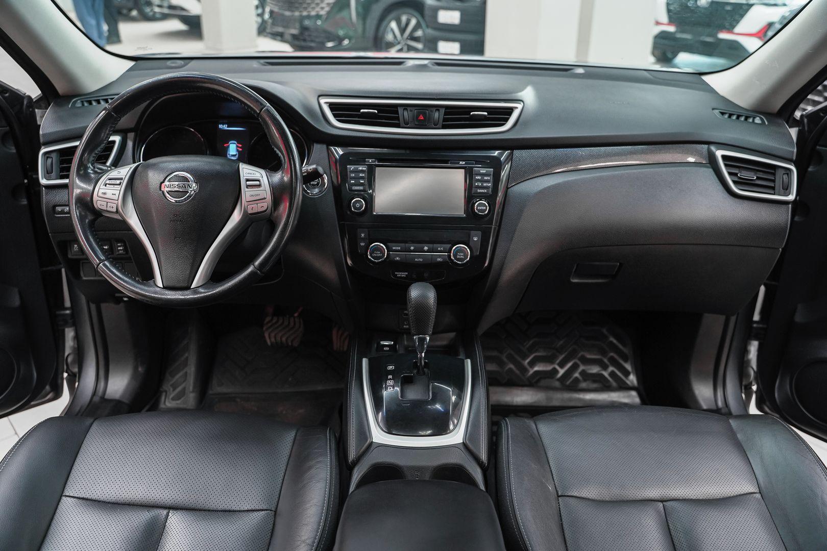 Nissan X-Trail 2016, серый, ДЦ Орехово