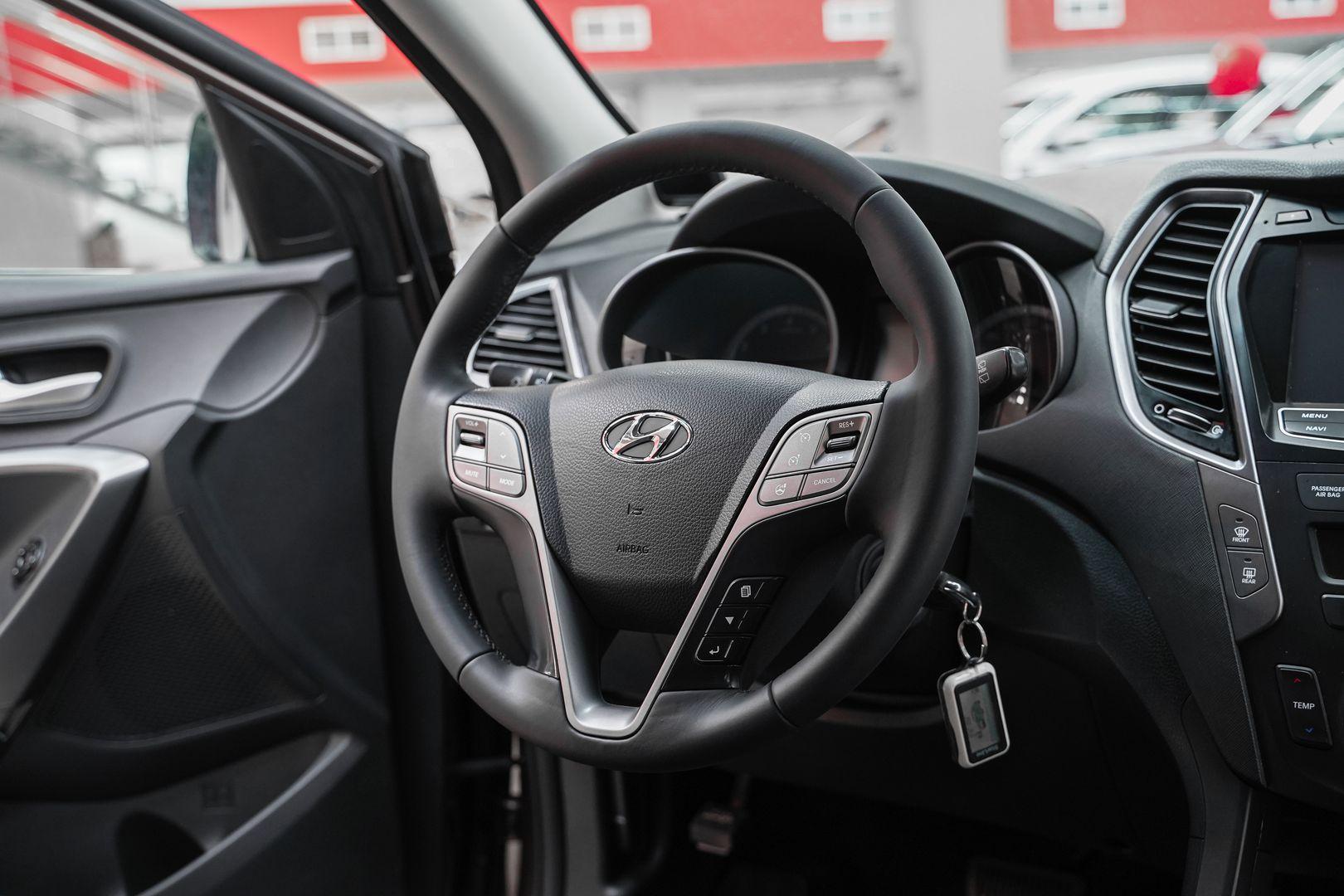 Hyundai Santa Fe 2014, коричневый, ДЦ Орехово