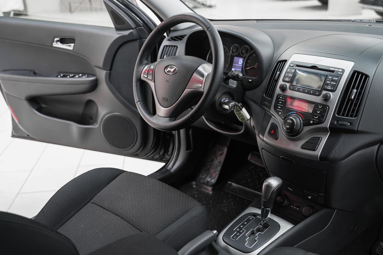 Hyundai i30 2009, черный, ДЦ Орехово