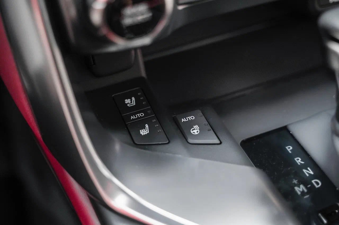 Lexus LX 2025, черный, ДЦ Орехово