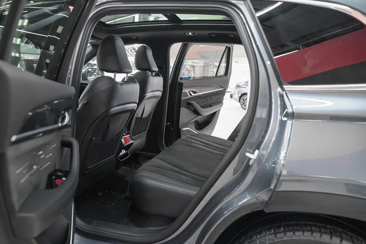 Geely Monjaro 2024, серый, ДЦ Орехово