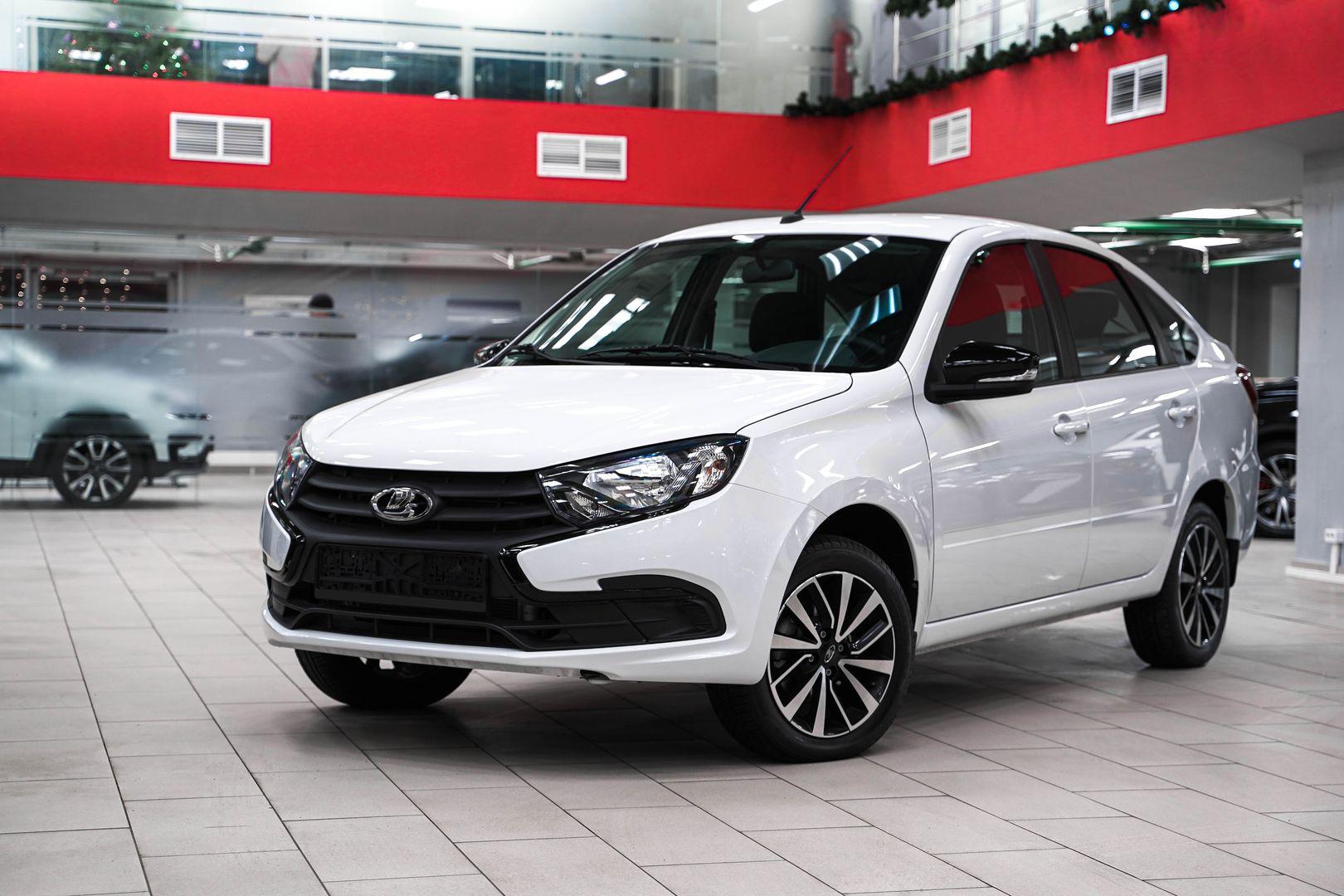 LADA (ВАЗ) Granta 2024, белый, ДЦ Орехово
