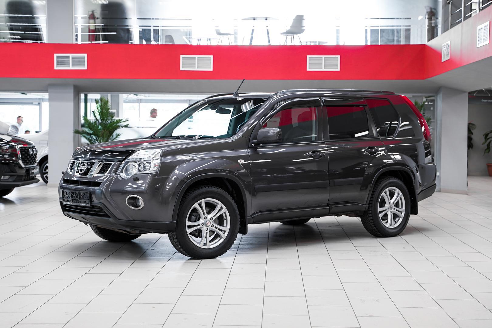 Nissan X-Trail 2011, серый, ДЦ Орехово