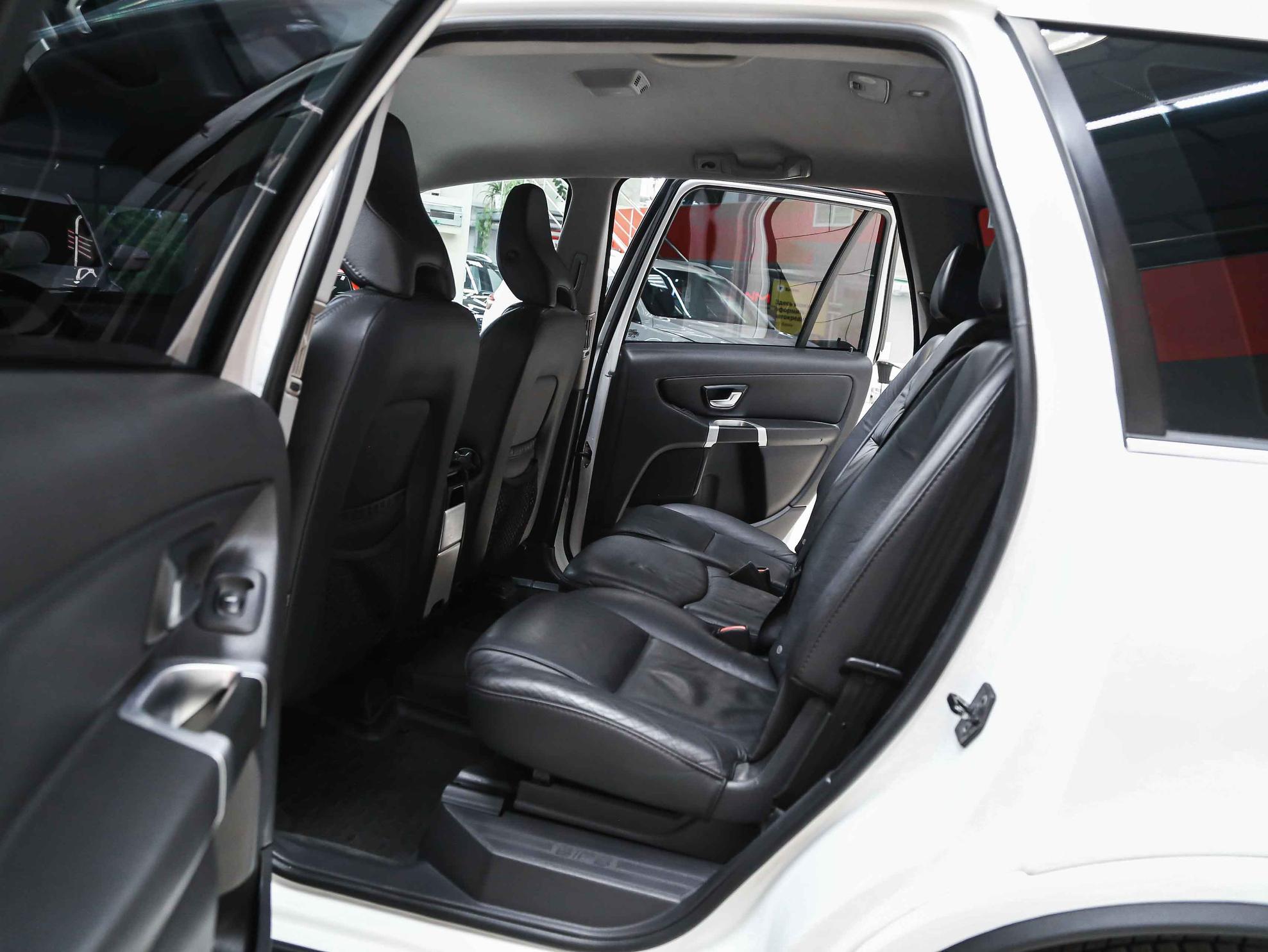 Volvo XC90 2012, белый, ДЦ Орехово