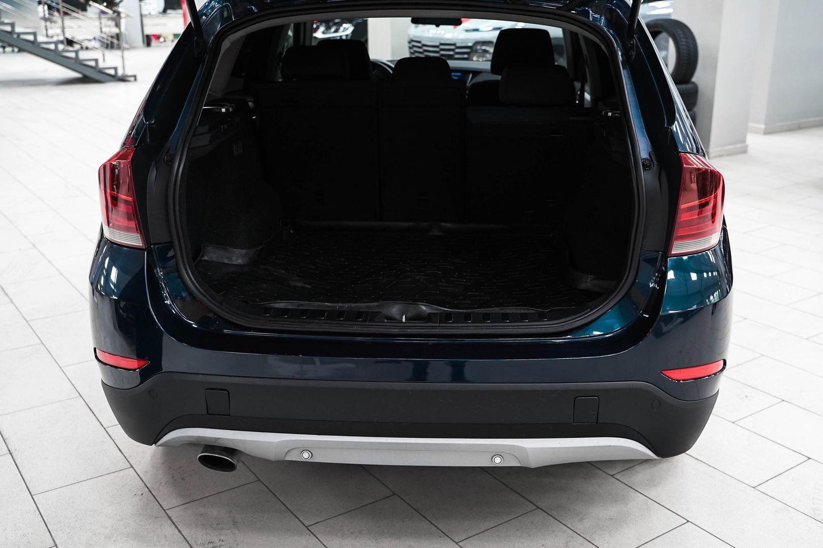 BMW X1 2013, синий, ДЦ Орехово