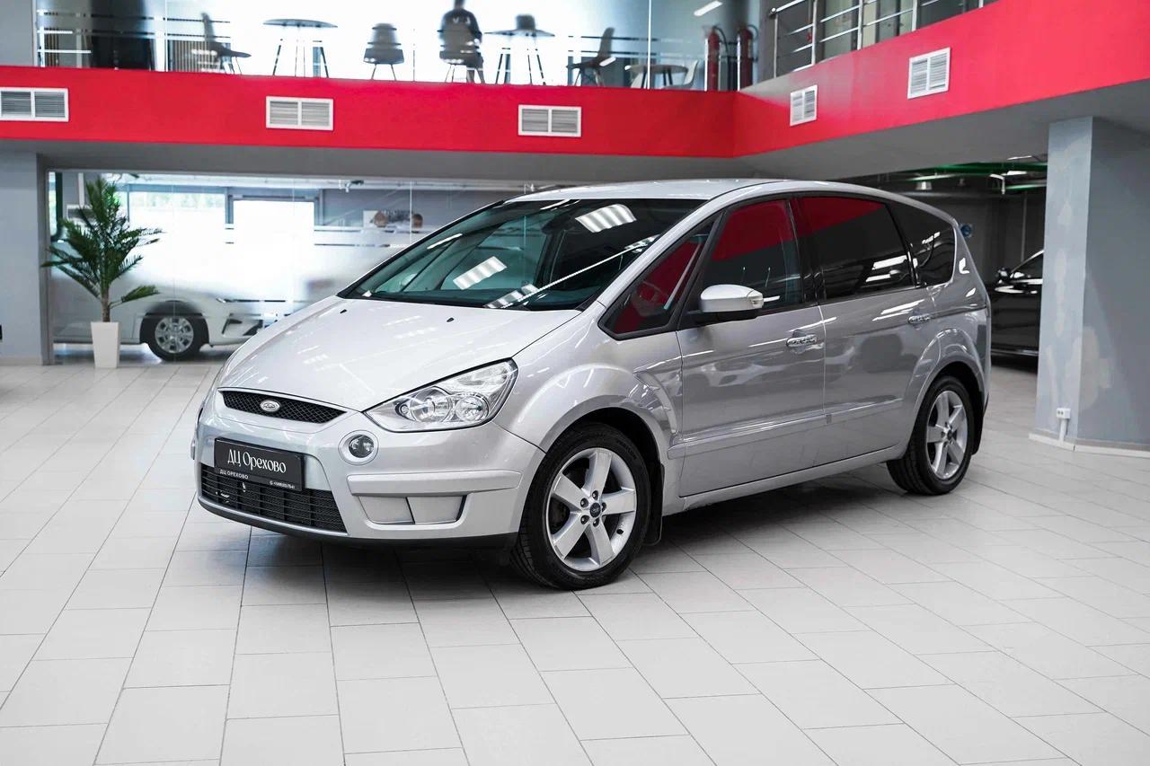 Ford S-MAX 2008, серебряный, ДЦ Орехово