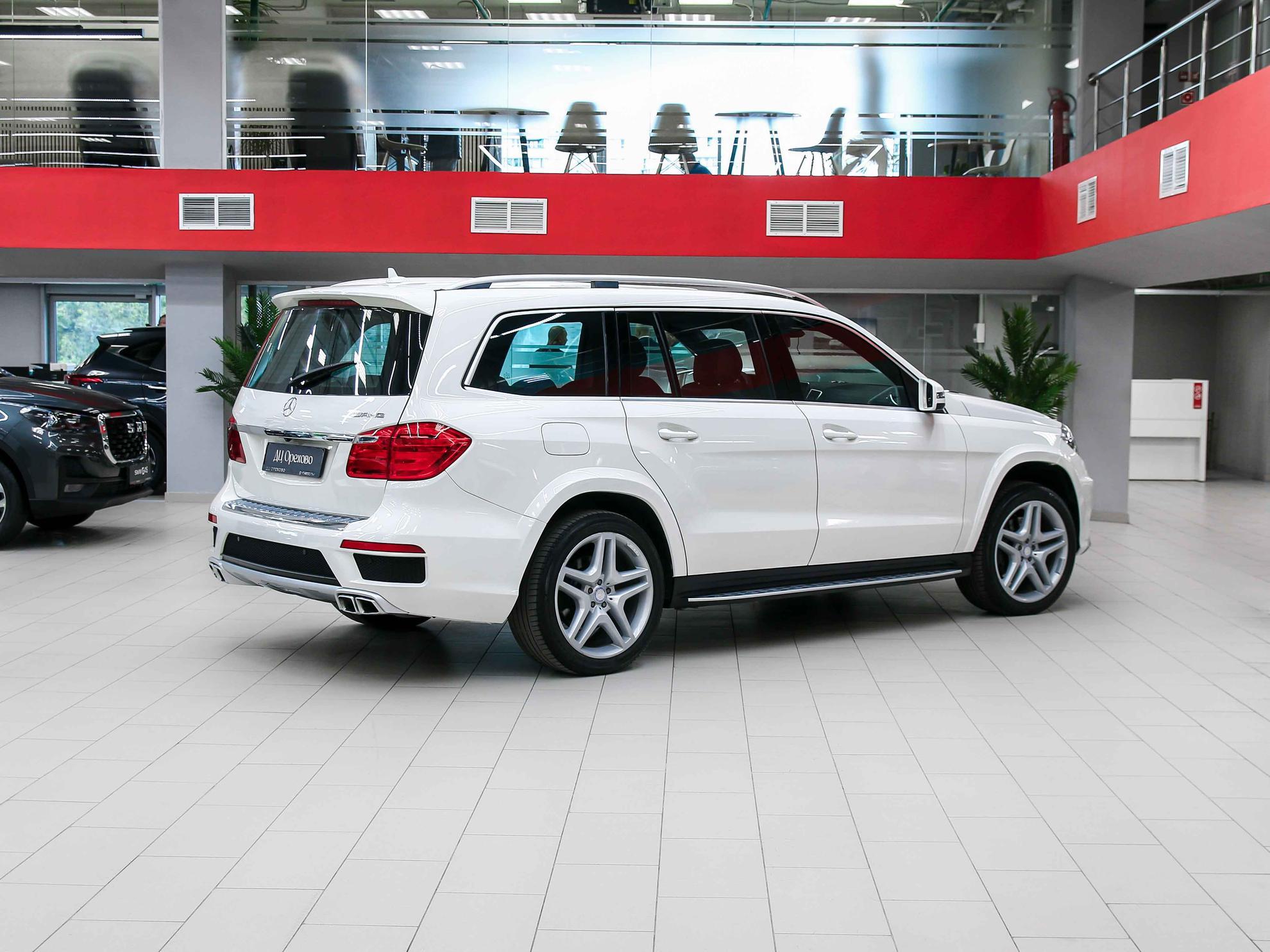 Mercedes-Benz GL-Класс 2013, белый, ДЦ Орехово