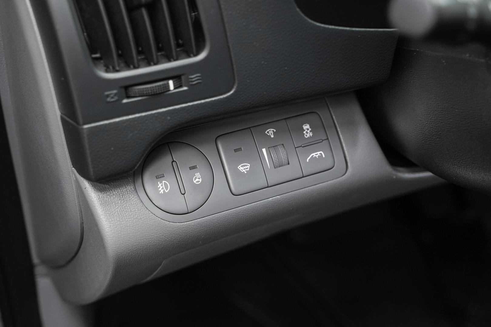 Hyundai Grand Starex 2012, серый, ДЦ Орехово