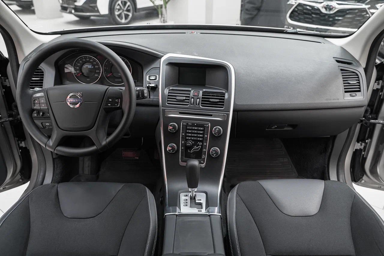 Volvo XC60 2012, бежевый, ДЦ Орехово