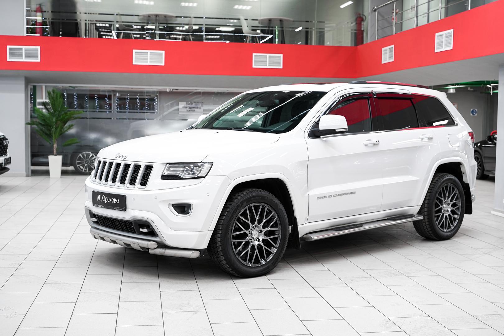 Jeep Grand Cherokee 2015, белый, ДЦ Орехово
