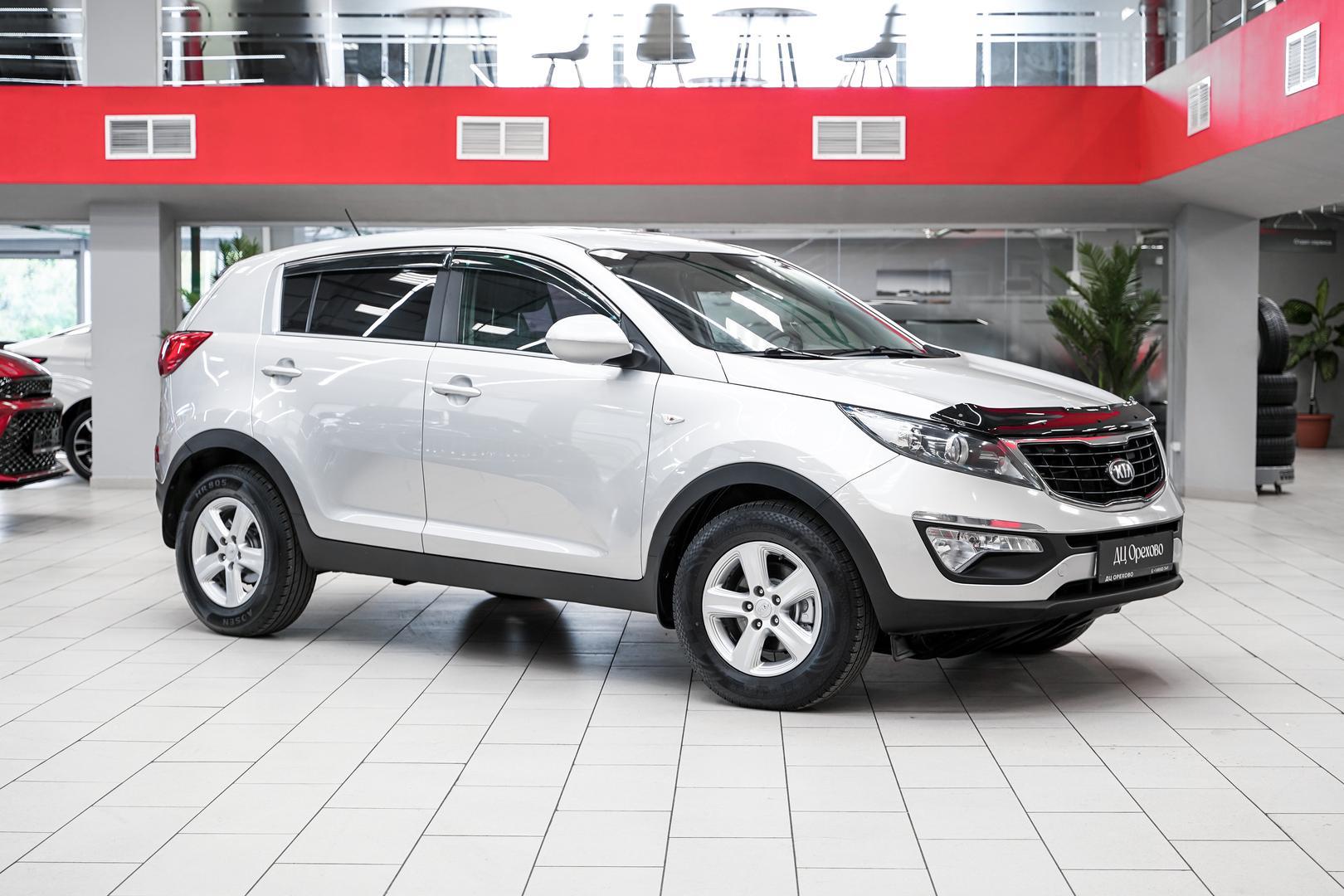 Kia Sportage 2015, серебряный, ДЦ Орехово