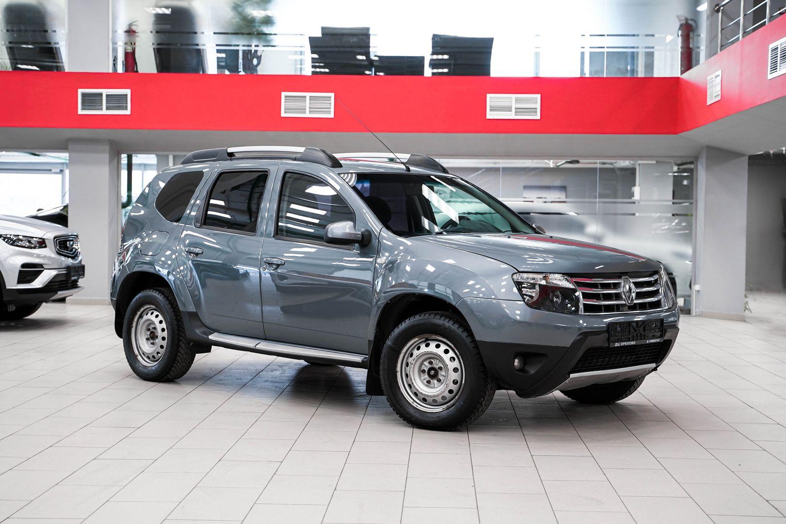 Renault Duster 2012, серый, ДЦ Орехово